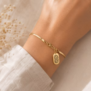 Snake armband